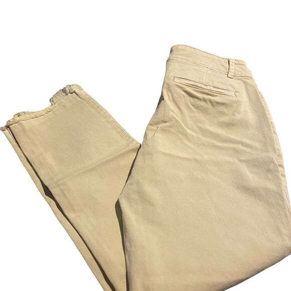 Ann Taylor fort yellow denim capris excellent condition see pics - Picture 2 of 2